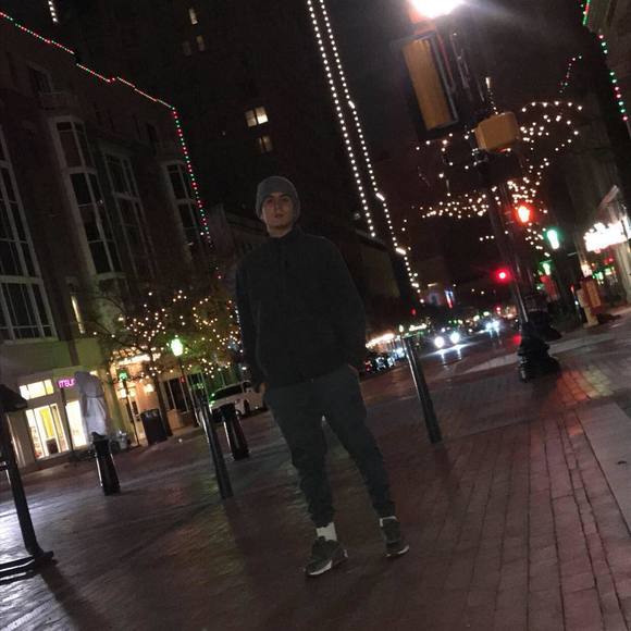 Meet your Posher, Ahmed - Picture 1 of 1